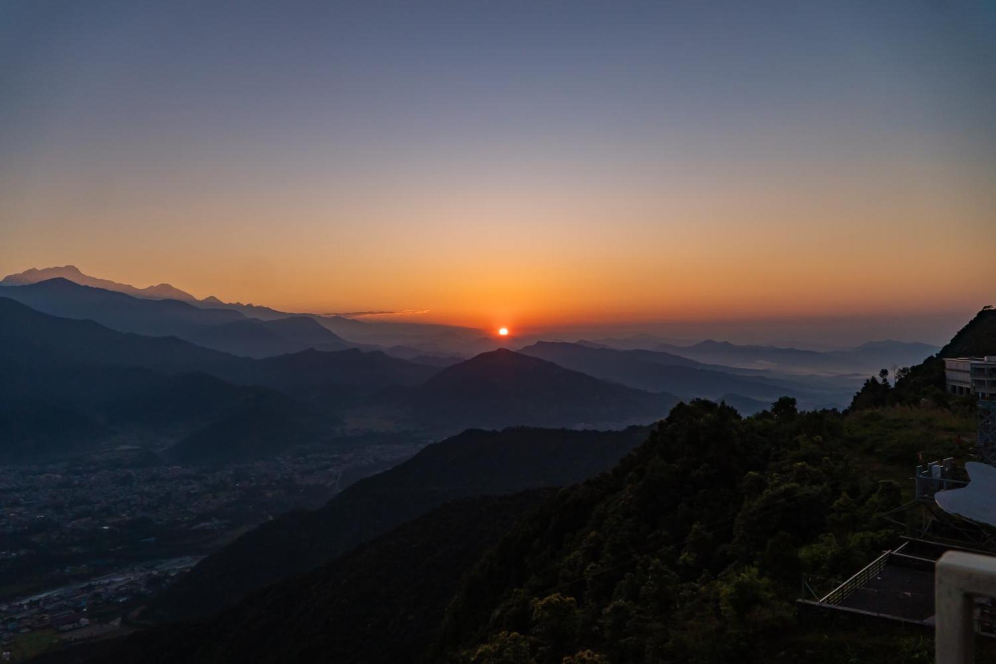 Sarangkot Mountain Lodge Pokhara Luaran gambar